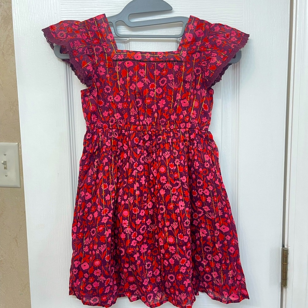 Girls Size 6 - Adorable Fall Floral Dress!